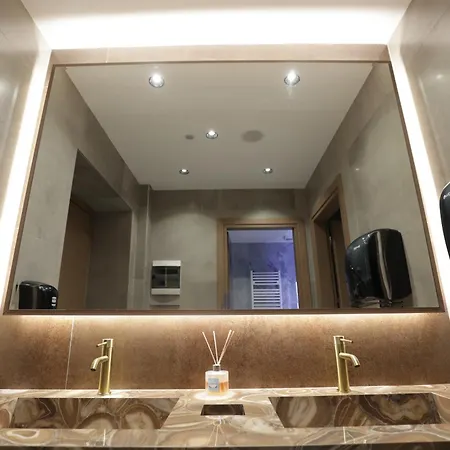 Hotel Comfort Rezidence In