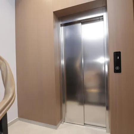 Comfort Rezidence In 地拉那