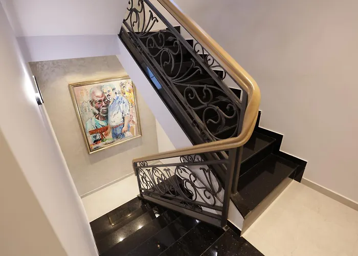 Comfort Rezidence In Hotell 4*