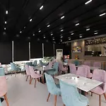 Hotell Comfort Rezidence In Tirana