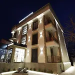 Comfort Rezidence In Hotell 4*