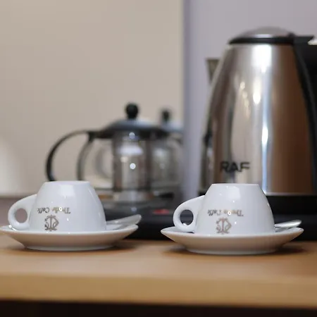 Szálloda Comfort Rezidence In Tirana