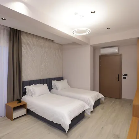 Comfort Rezidence In Hotel