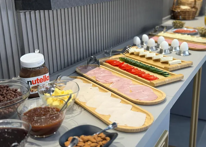 Comfort Rezidence In 4* Tirana