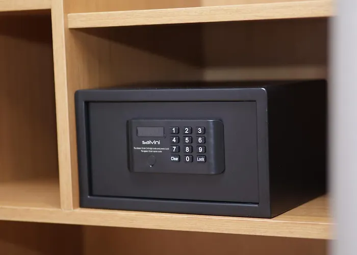 Comfort Rezidence In Отель Тирана