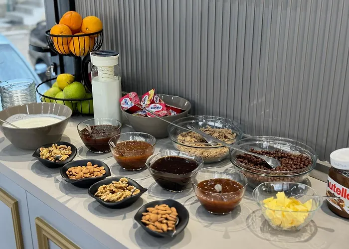 Comfort Rezidence In Отель 4*